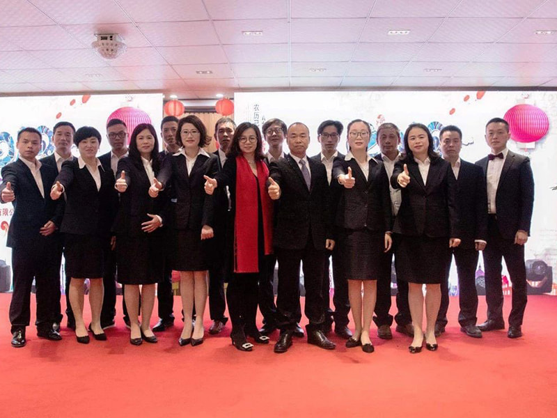 Op de zonnige weg, jaag je dromen na --- Het eindejaarsbedankfeest van Zhejiang Jufeng Stamping Technology Co., Ltd. 2018 werd groots gehouden