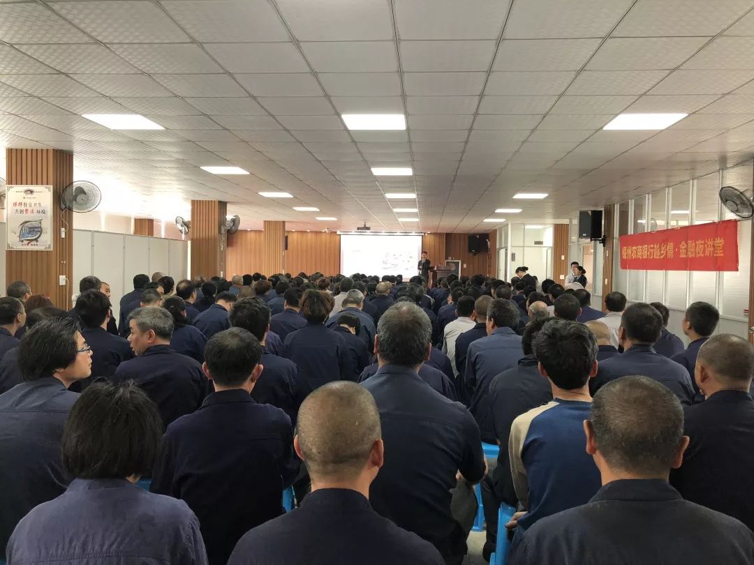 Veiligheid is bij ons --- 